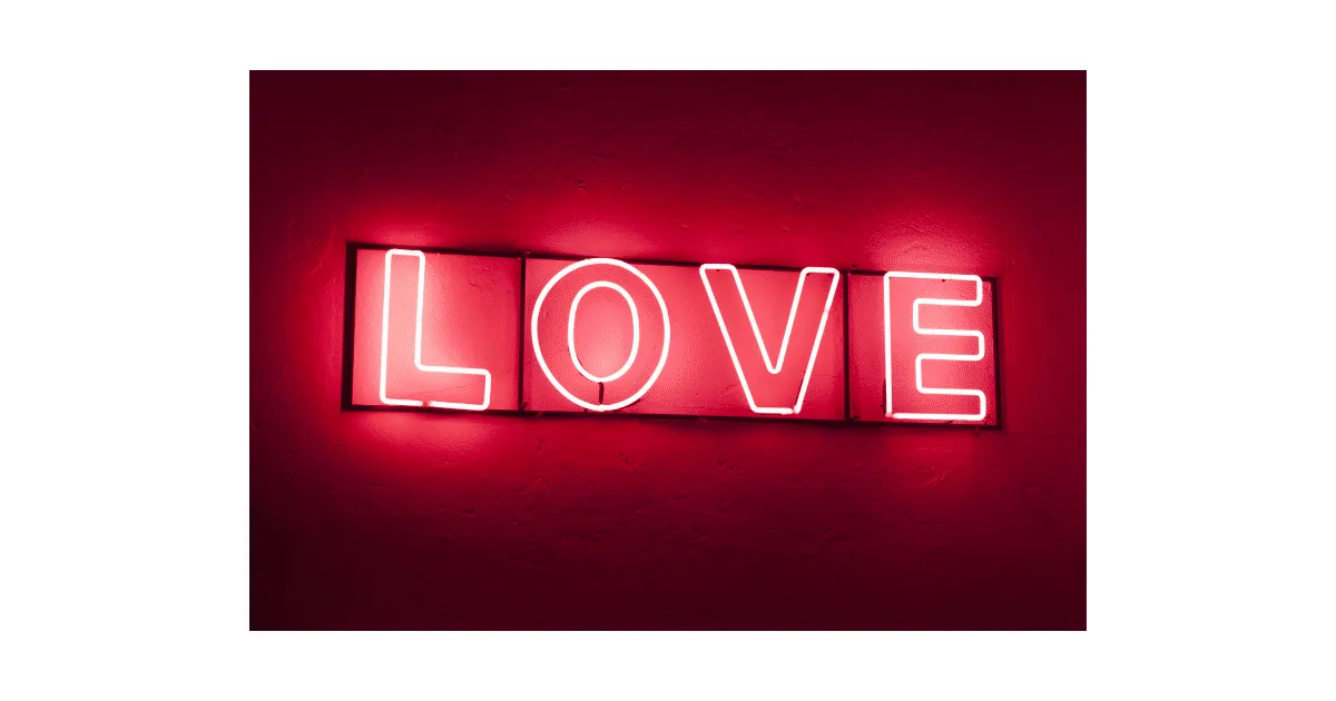 Th e Greatest Love is Gods Loe